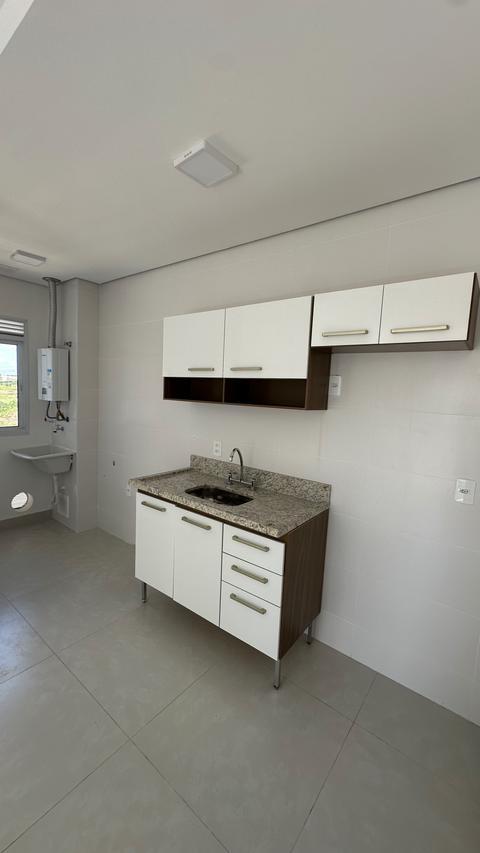 Apartamento para alugar em Indaiatuba, Jardins do Império, com 2 quartos, com 46.8 m²