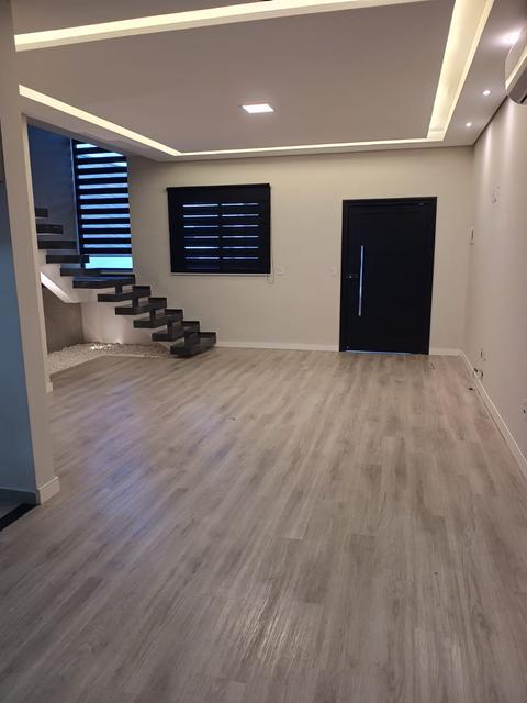 Sobrado à venda e para alugar em Indaiatuba, Jardim Park Real, com 3 quartos, com 166 m²